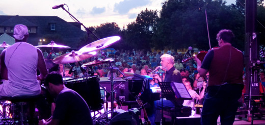 Bruce Hornsby and the Noisemakers taking the stage at sunset. Photo, Kip Tabb