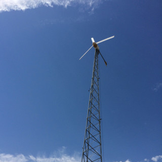 Wind turbine at the Outer Banks Brewing Station.