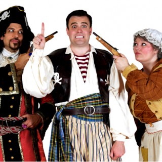 Young Frederic looking not so heroic with the Pirate King and Ruth on each side. Photo, NYGASP