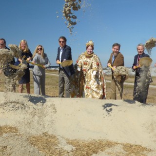 Groundbreaking. (LtoR) Bob Woodard, Chair Dare County Commissioners; Nicholas Tennyson, Secretary NCDOT; Shelley Blake, NCDOT lead counsel; Beth Midgett, bridge advocate; Governor Pat McCrory; Queen Elizabeth I; Lance Culpepper, The Lost Colony; Representative Walter Jones; Mike Charbonneau - Deputy Secretary of Communications, NCDOT.